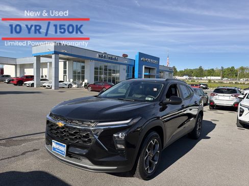 Certified 2024 Chevrolet Trax LT FWD image 1