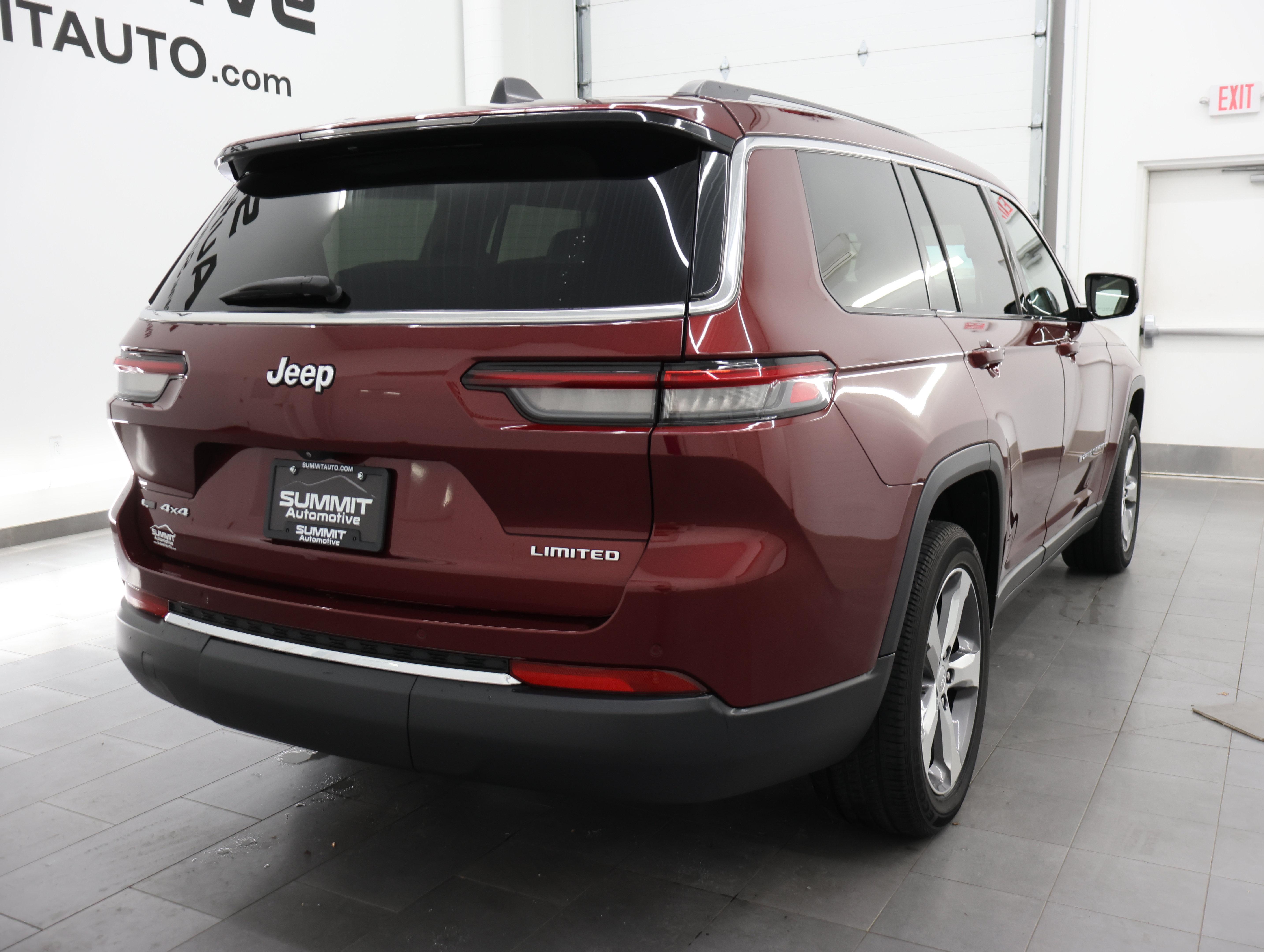 Used 2021 Jeep Grand Cherokee L Limited w/ Trailer Tow Group (B) AWD/4WD image 5