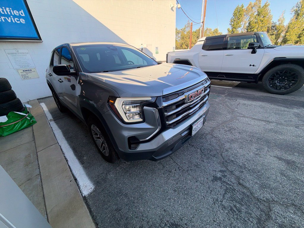 Used 2026 GMC Terrain Elevation FWD image 1