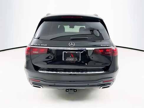 Used 2024 Mercedes-Benz GLS 450 4MATIC image 7