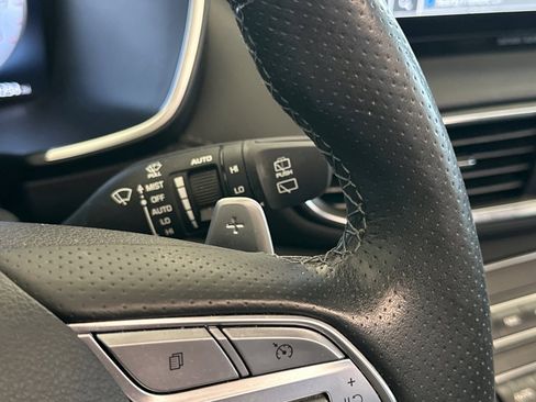 Used 2023 Hyundai Santa Fe Calligraphy image 38