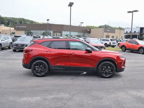 Used 2024 Chevrolet Blazer LT w/ Convenience Package AWD/4WD image 8