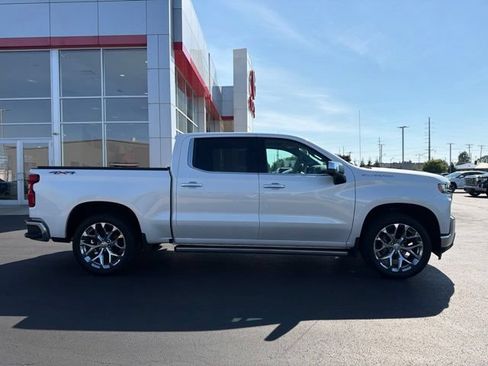 Used 2020 Chevrolet Silverado 1500 LTZ w/ LTZ Plus Package AWD/4WD image 8