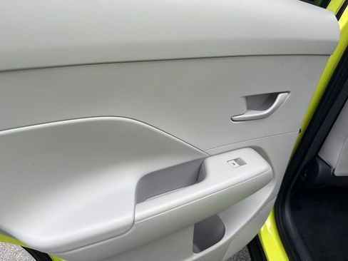 Certified 2024 Hyundai Kona SEL AWD/4WD image 16