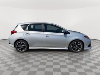 Used 2018 Toyota Corolla iM w/ All-Weather Mat Package FWD video 2