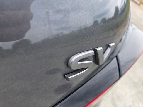 Used 2024 Nissan Altima 2.5 SV FWD image 12