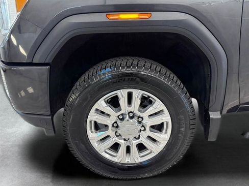Used 2020 GMC Sierra 2500 Denali w/ Denali Ultimate Package AWD/4WD image 38