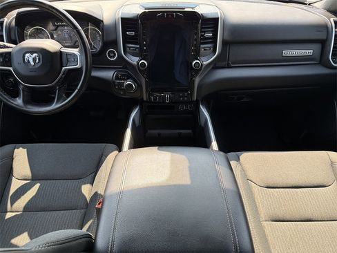 Used 2021 RAM 1500 Big Horn image 16