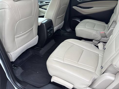 Used 2019 Buick Enclave Premium image 7
