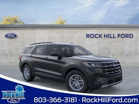 New 2026 Ford Explorer Active AWD/4WD image 1