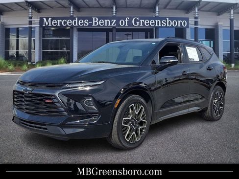 Used 2023 Chevrolet Blazer RS w/ Enhanced Convenience Package image 1