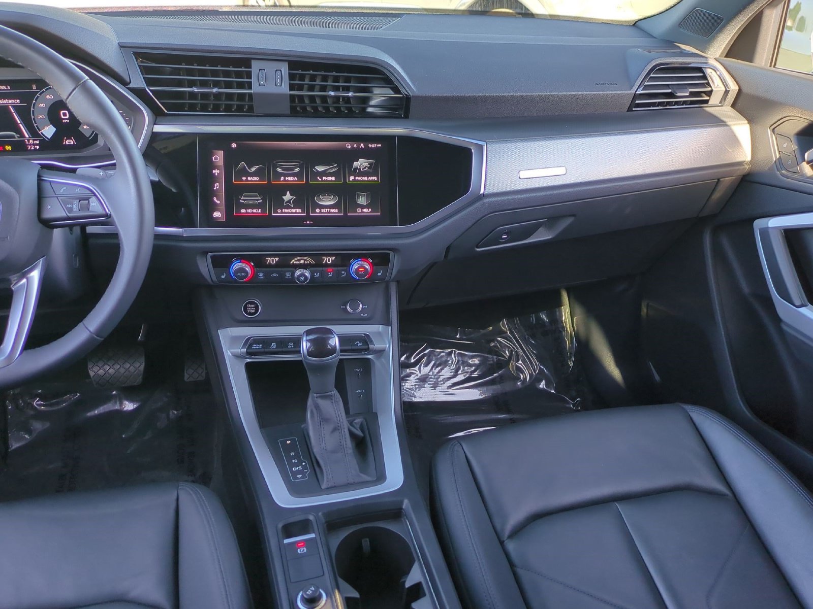 Used 2023 Audi Q3 2.0T Premium w/ Convenience Package AWD/4WD image 8