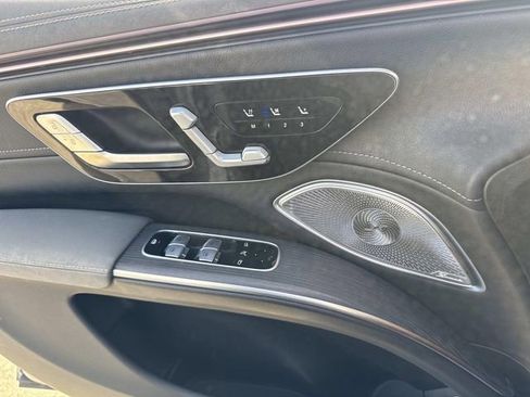 Used 2023 Mercedes-Benz EQS 580 4MATIC SUV image 20