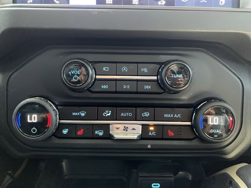 Used 2025 Ford Bronco Badlands AWD/4WD image 29