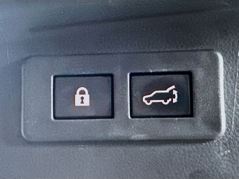 Used 2022 Subaru Outback Limited image 30