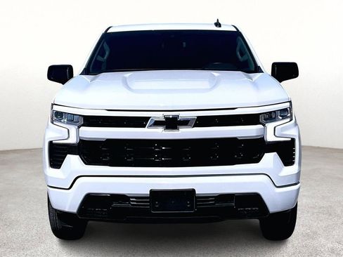 Used 2025 Chevrolet Silverado 1500 RST AWD/4WD image 5