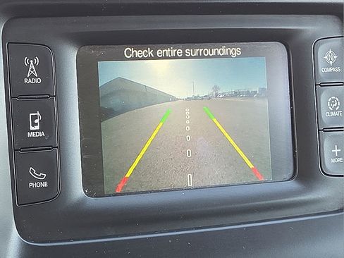 Used 2016 Jeep Cherokee Latitude image 23