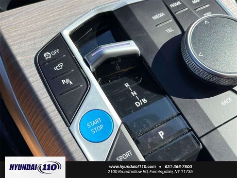 Used 2025 BMW i4 xDrive40i w/ Parking Assistance Package image 32