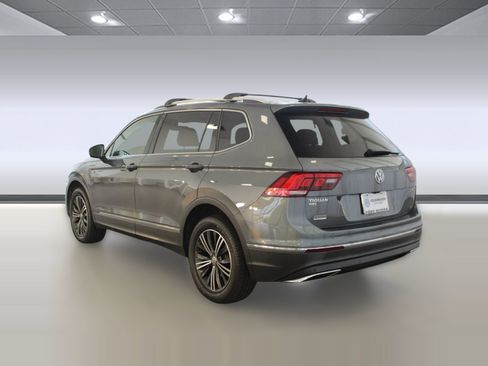 Used 2019 Volkswagen Tiguan SEL image 3