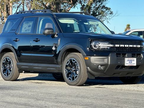 New 2025 Ford Bronco Sport Outer Banks w/ Outer Banks Tech Package+ AWD/4WD image 14