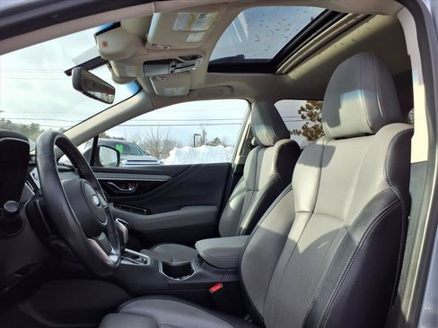 Used 2020 Subaru Outback Limited image 7