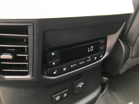 Certified 2023 Toyota Sequoia Capstone image 29