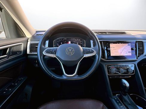 Used 2021 Volkswagen Atlas SEL Premium image 11