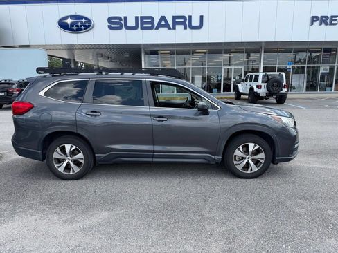 Used 2019 Subaru Ascent Premium AWD/4WD image 2