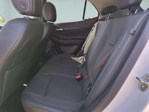 Used 2025 Buick Encore GX Preferred AWD/4WD image 25