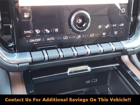 New 2026 GMC Yukon Denali w/ Sun & Power Step Package image 14