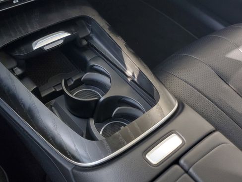 Used 2025 Mercedes-Benz E 350 Sedan image 24