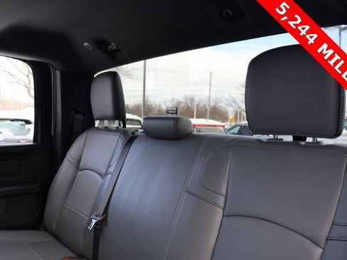 Used 2024 RAM 2500 Tradesman w/ Chrome Appearance Group image 18