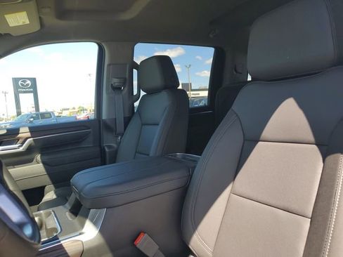 New 2026 GMC Sierra 2500 SLT w/ SLT Convenience Package AWD/4WD image 5