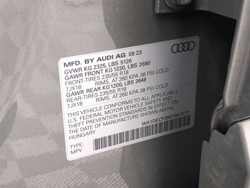 Used 2024 Audi Q3 2.0T Premium AWD/4WD image 29