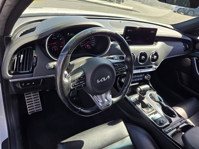 Used 2022 Kia Stinger GT-Line w/ Sun & Sound Package RWD image 8