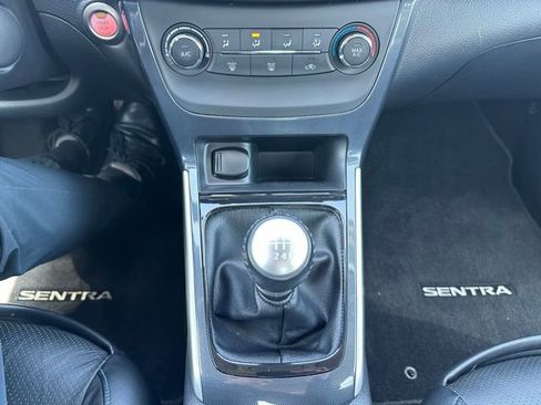 Certified 2017 Nissan Sentra SR Turbo w/ SR Turbo Premium Package FWD image 24