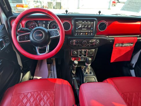 Used 2021 Jeep Wrangler Unlimited Rubicon image 8