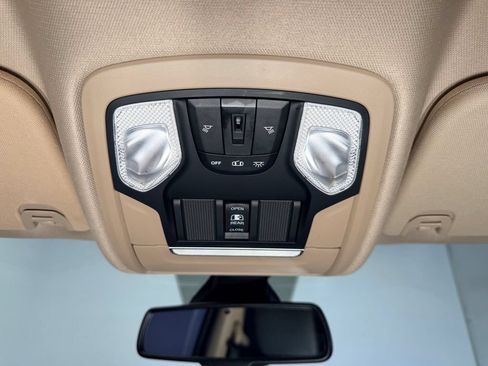 Used 2019 RAM 1500 Big Horn AWD/4WD image 11