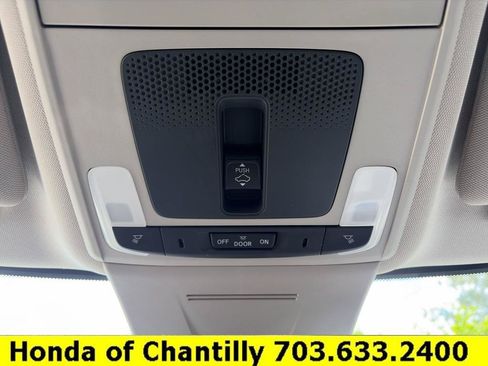 Certified 2022 Honda Civic Touring image 23