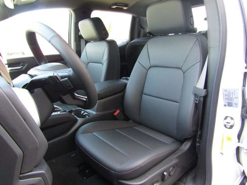 New 2026 Chevrolet Colorado LT image 21