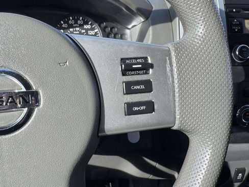 Used 2015 Nissan Frontier S RWD image 30