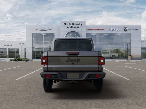 New 2025 Jeep Gladiator Sport AWD/4WD image 7