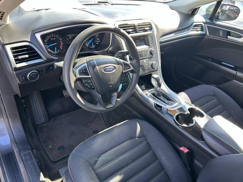 Used 2015 Ford Fusion SE FWD image 7