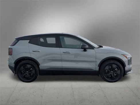 Certified 2026 Volvo EX30 Cross Country Ultra image 7