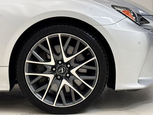 Used 2016 Lexus RC 200t RWD image 6