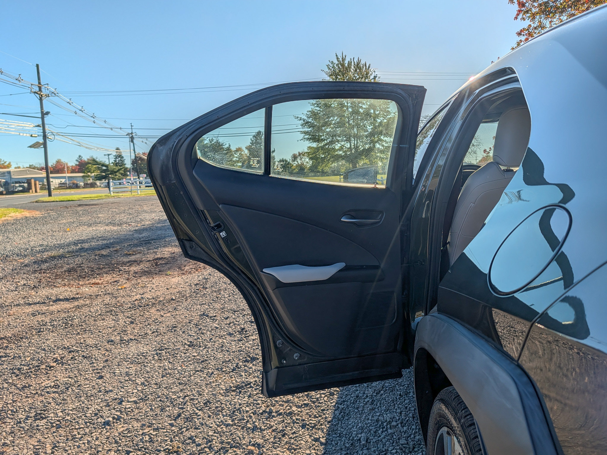 Used 2019 Lexus UX 200 w/ Premium Package FWD image 11