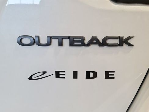 Used 2025 Subaru Outback Onyx Edition AWD/4WD image 27