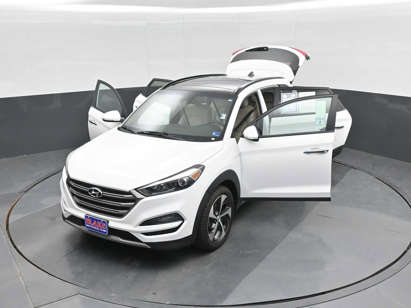 Used 2018 Hyundai Tucson Limited w/ Ultimate Package 02 FWD image 37
