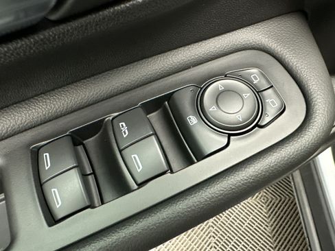 Certified 2024 GMC Terrain SLE w/ Driver Convenience Package AWD/4WD image 27