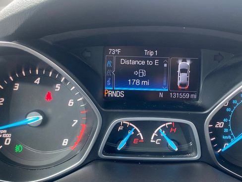 Used 2016 Ford Escape SE AWD/4WD image 14